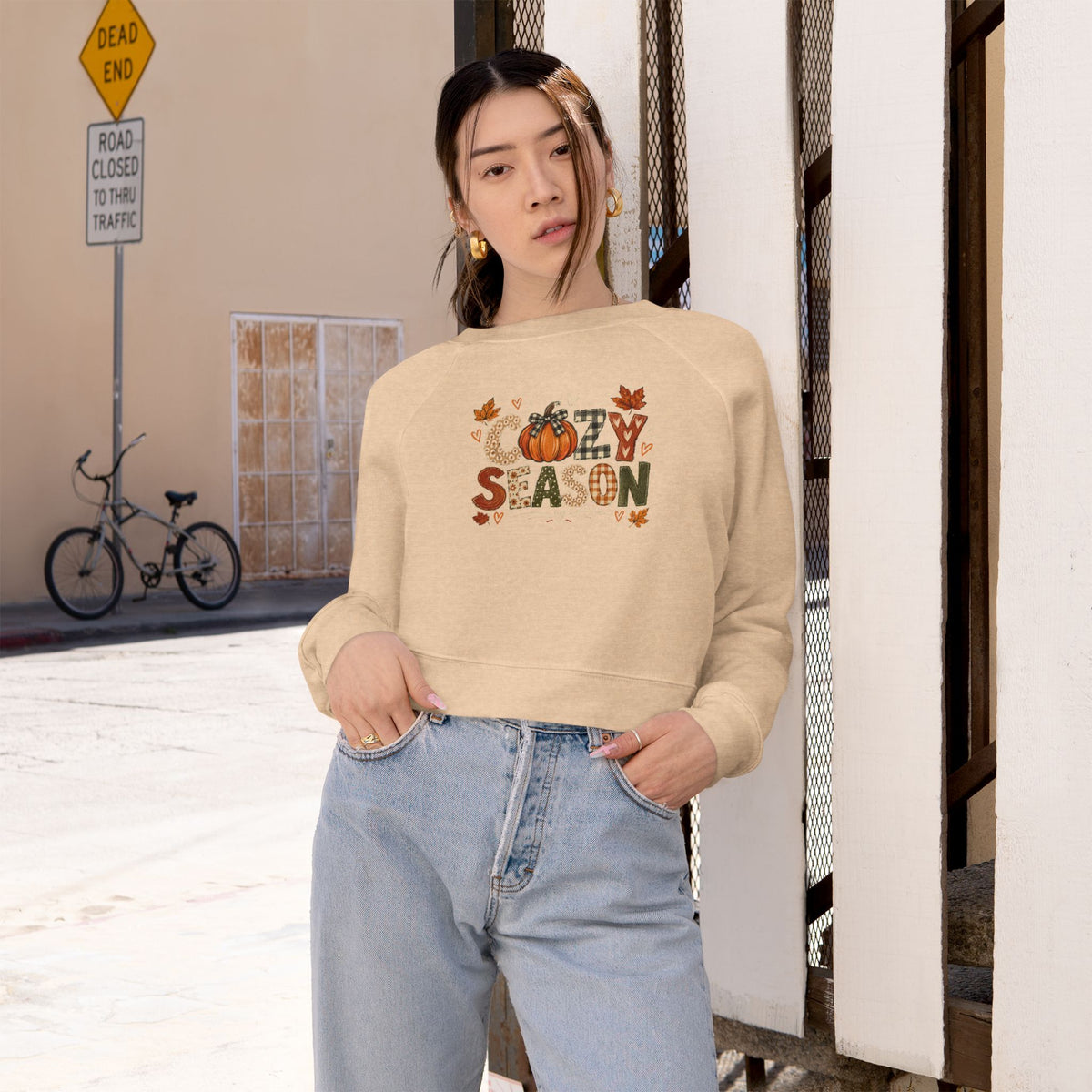 Beige cropped crewneck sweatshirt with pumpkin and leaf "Season" graphic