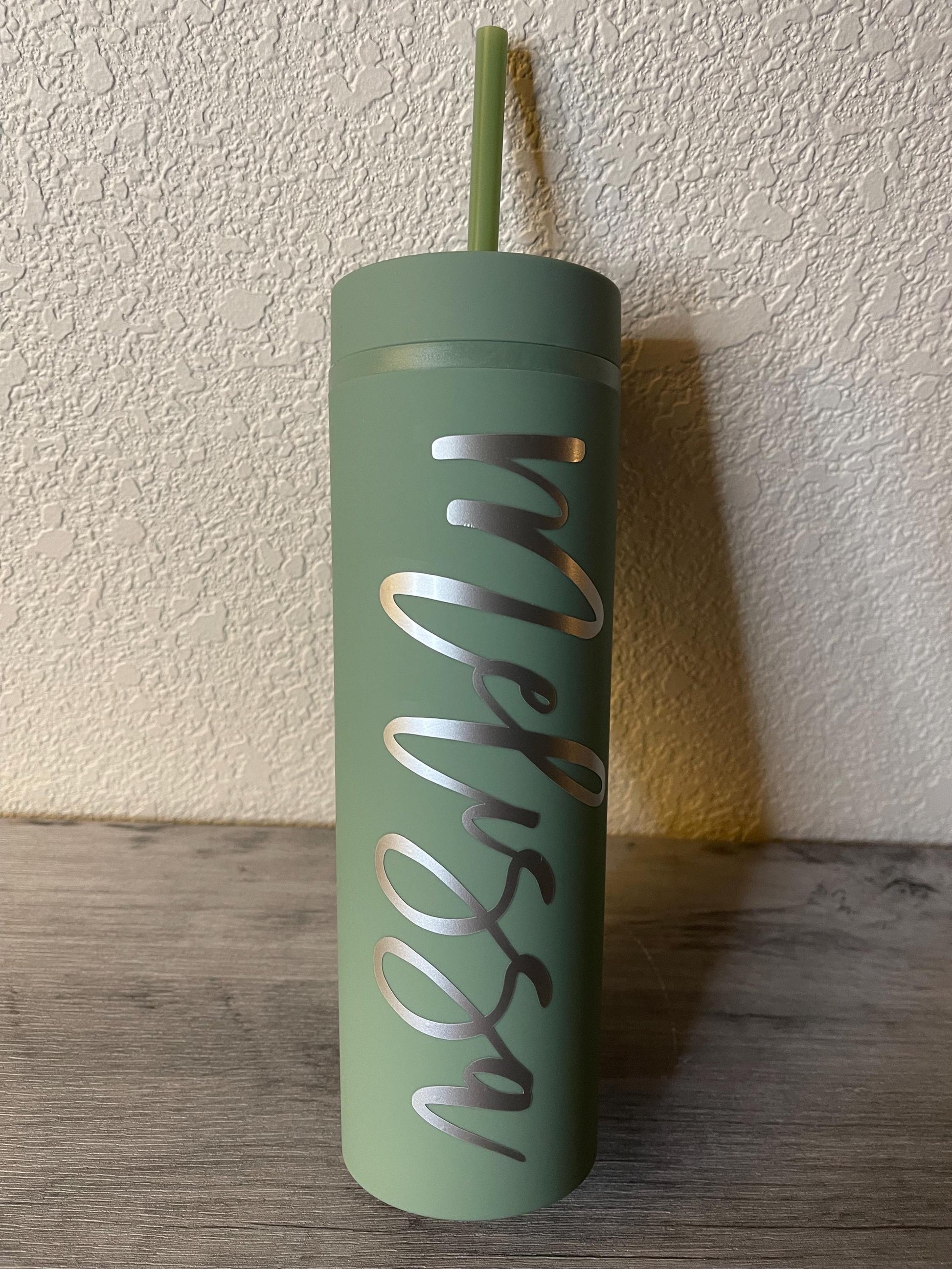 Olive tumbler with lid and straw, personalized 'Melissa' script.